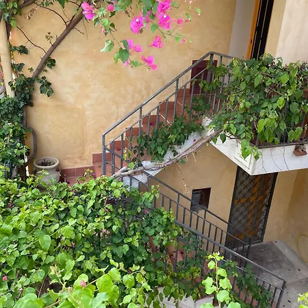 Casa Arborea * אורוסיי