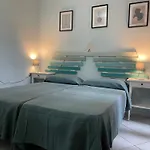 Casa Arborea * Орозеи
