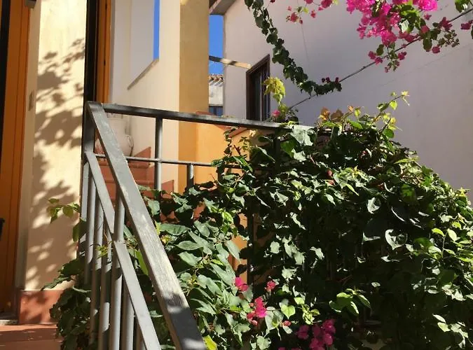 Casa Arborea Орозеи